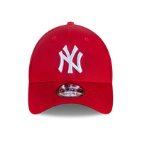 New Era New York Yankees Essential 9FORTY Verstellbare Cap Red