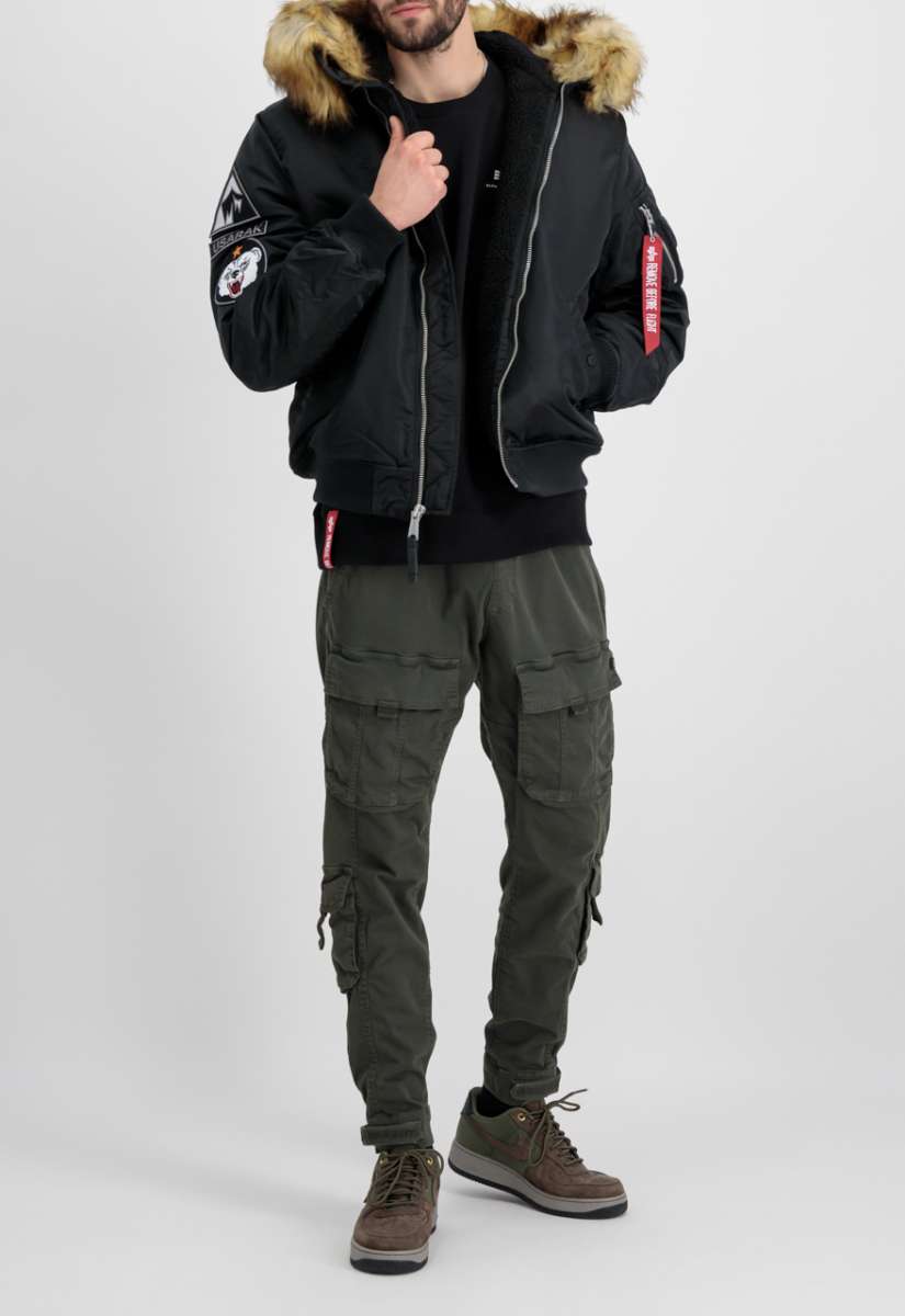 Alpha Industries MA-1 Hooded Arctic Bomberjacke Black