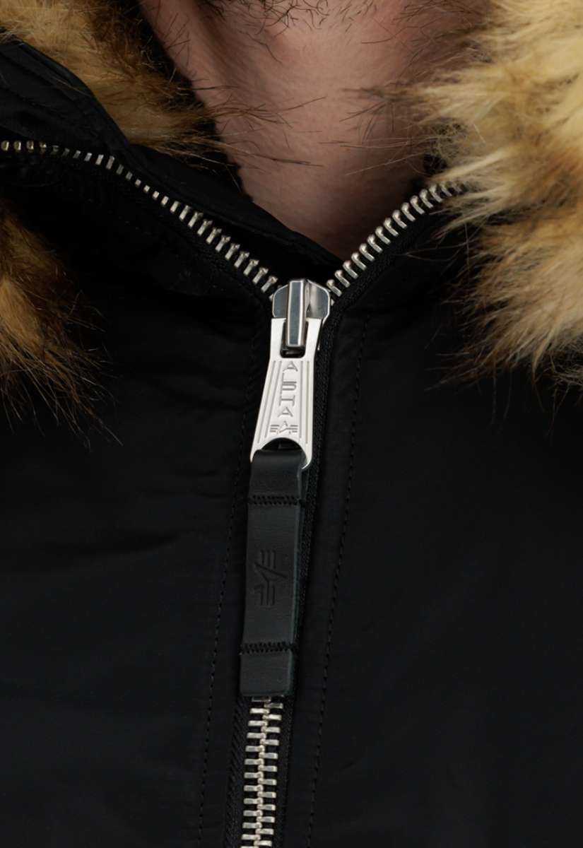 Alpha Industries MA-1 Hooded Arctic Bomberjacke Black