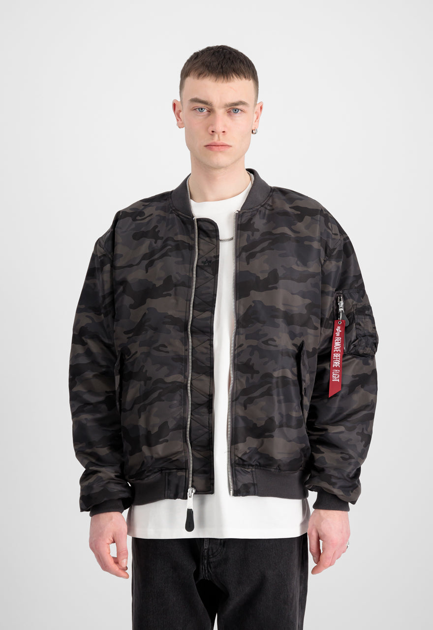 Alpha Industries MA-1 CS Bomber & Fliegerjacke Black Camou