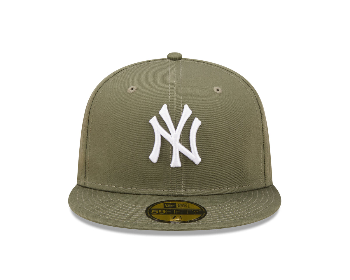 New Era New York Yankees Essential 59FIFTY Fitted Cap Olive