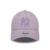 New Era New York Yankees League Essential Damen 9FORTY Verstellbare Cap Purple