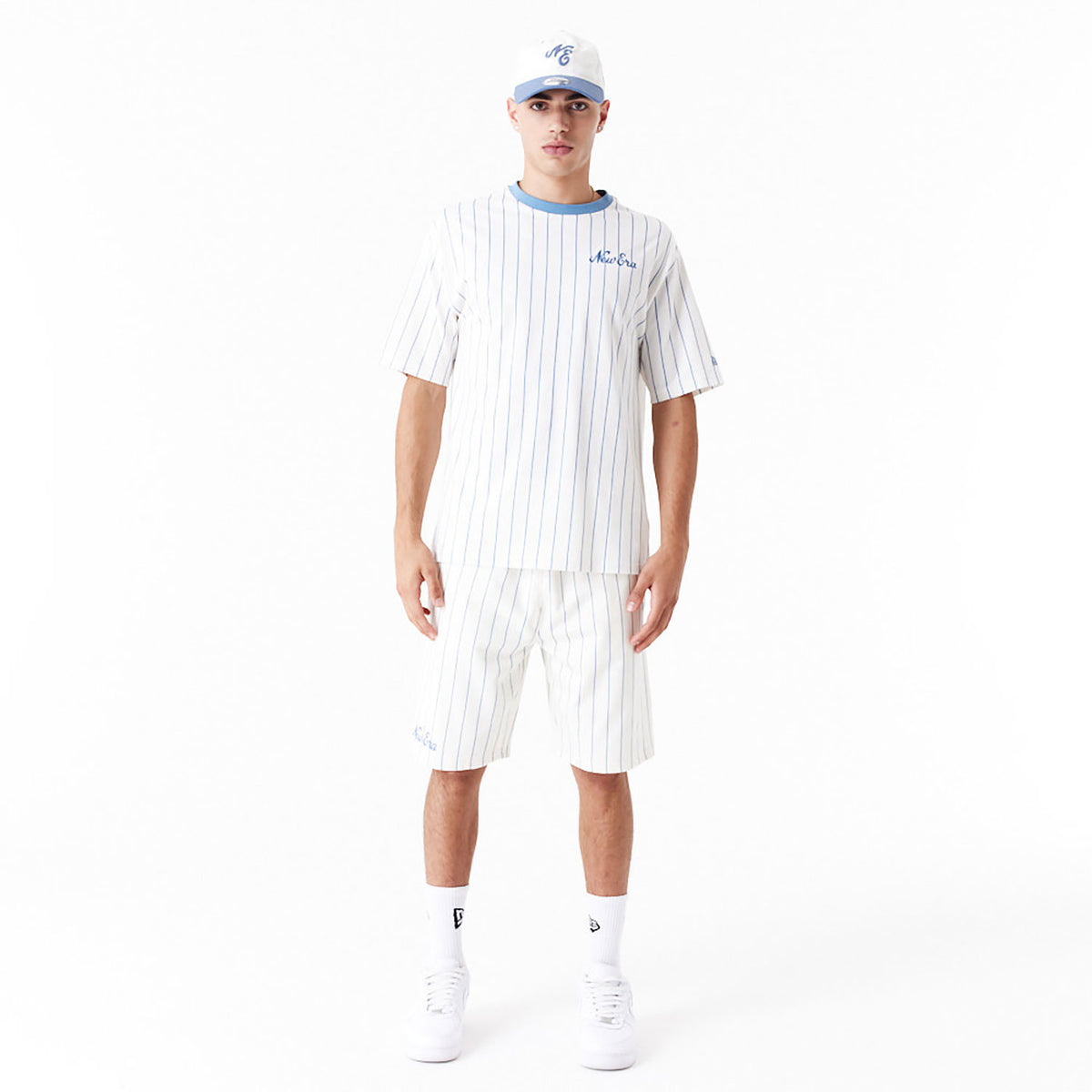 New Era Pinstripe Oversized T-Shirt White - Soulsideshop