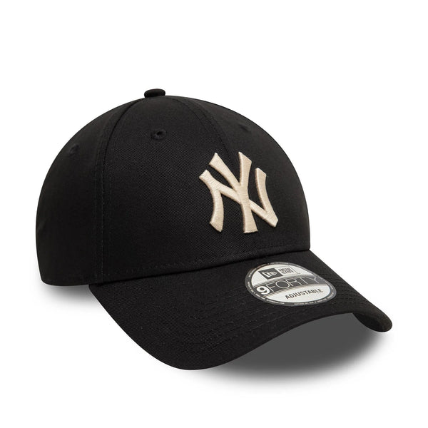 New Era Cap New York Yankees League Essential 9FORTY Black - Soulsideshop