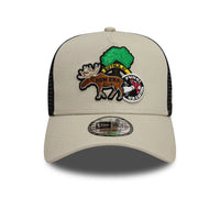 New Era Outdoor Patch Trucker Cap Beige - Soulsideshop
