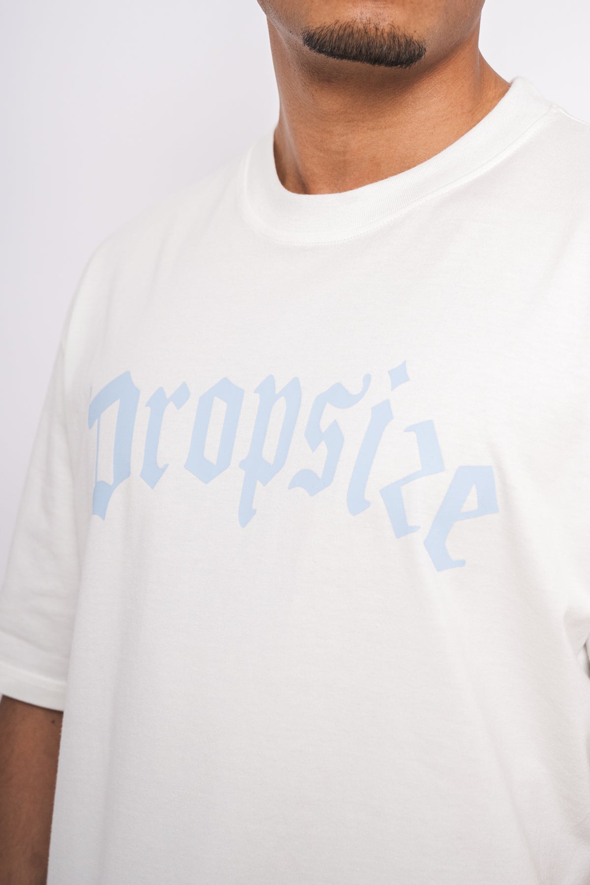 Dropsize Heavy Oversize Logo T-Shirt Cream White / Baby Blue