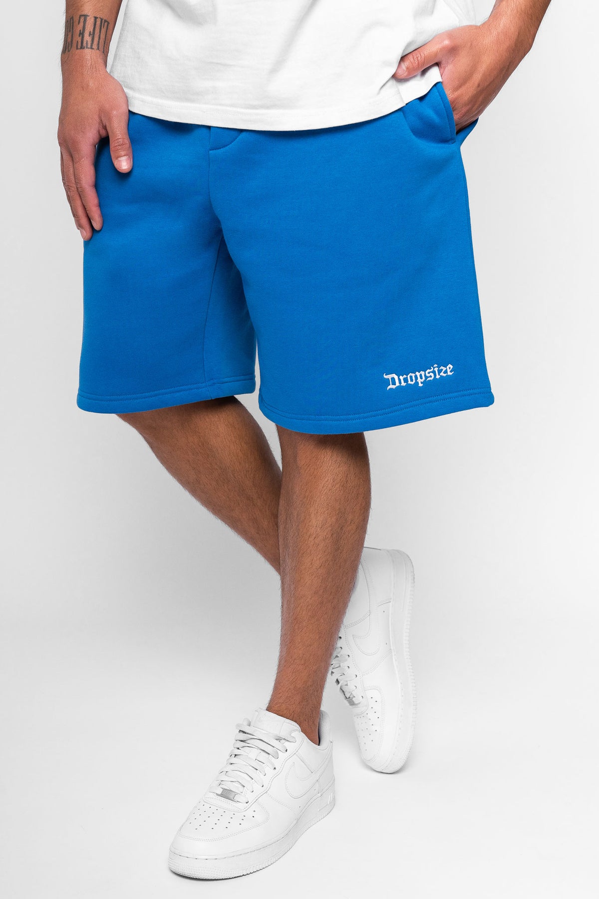 Dropsize Heavy Sweat Embo Sweatshorts Royal Blue