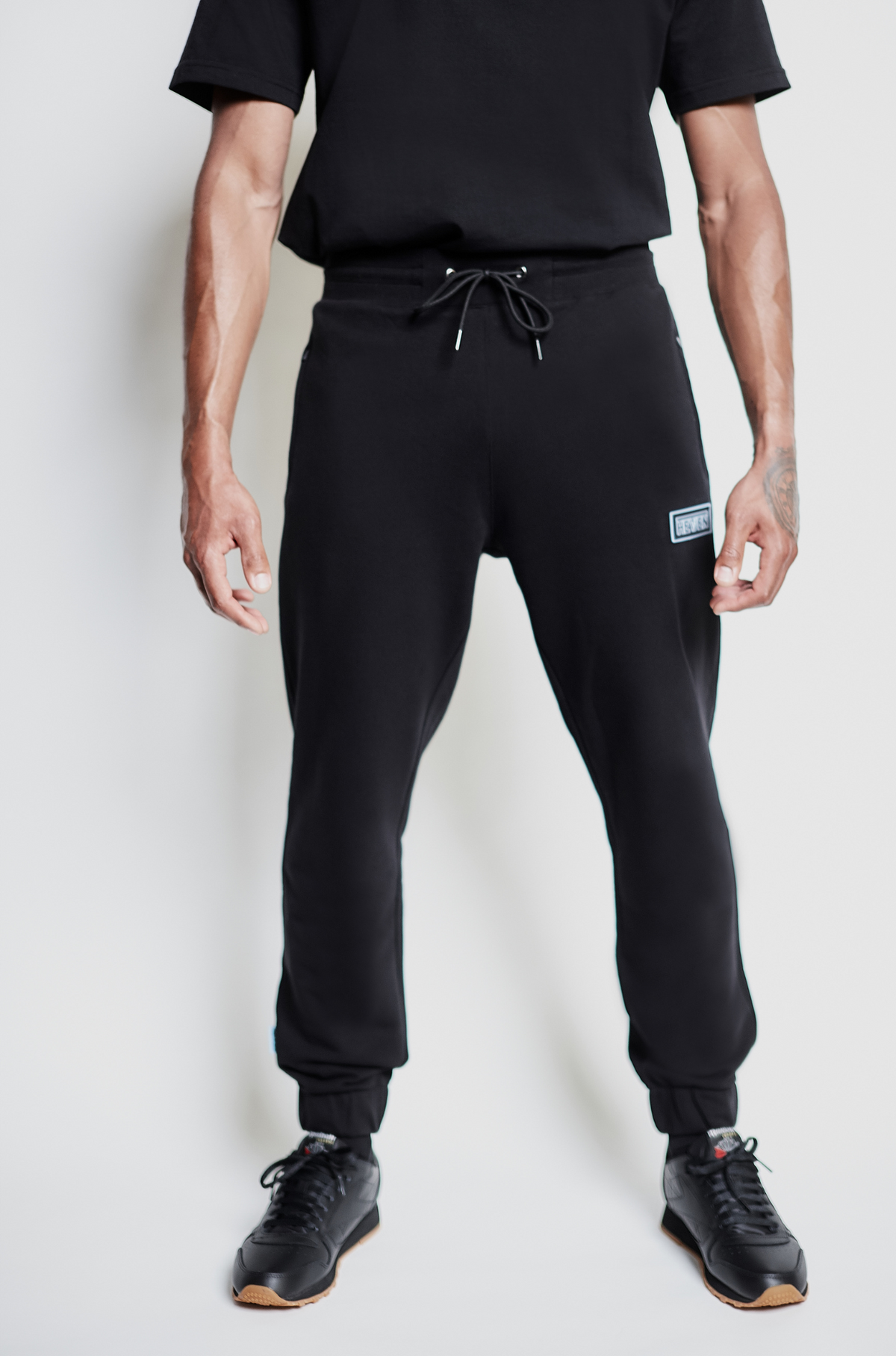 Heven Night  Sweatpants  Black/ Light Blue