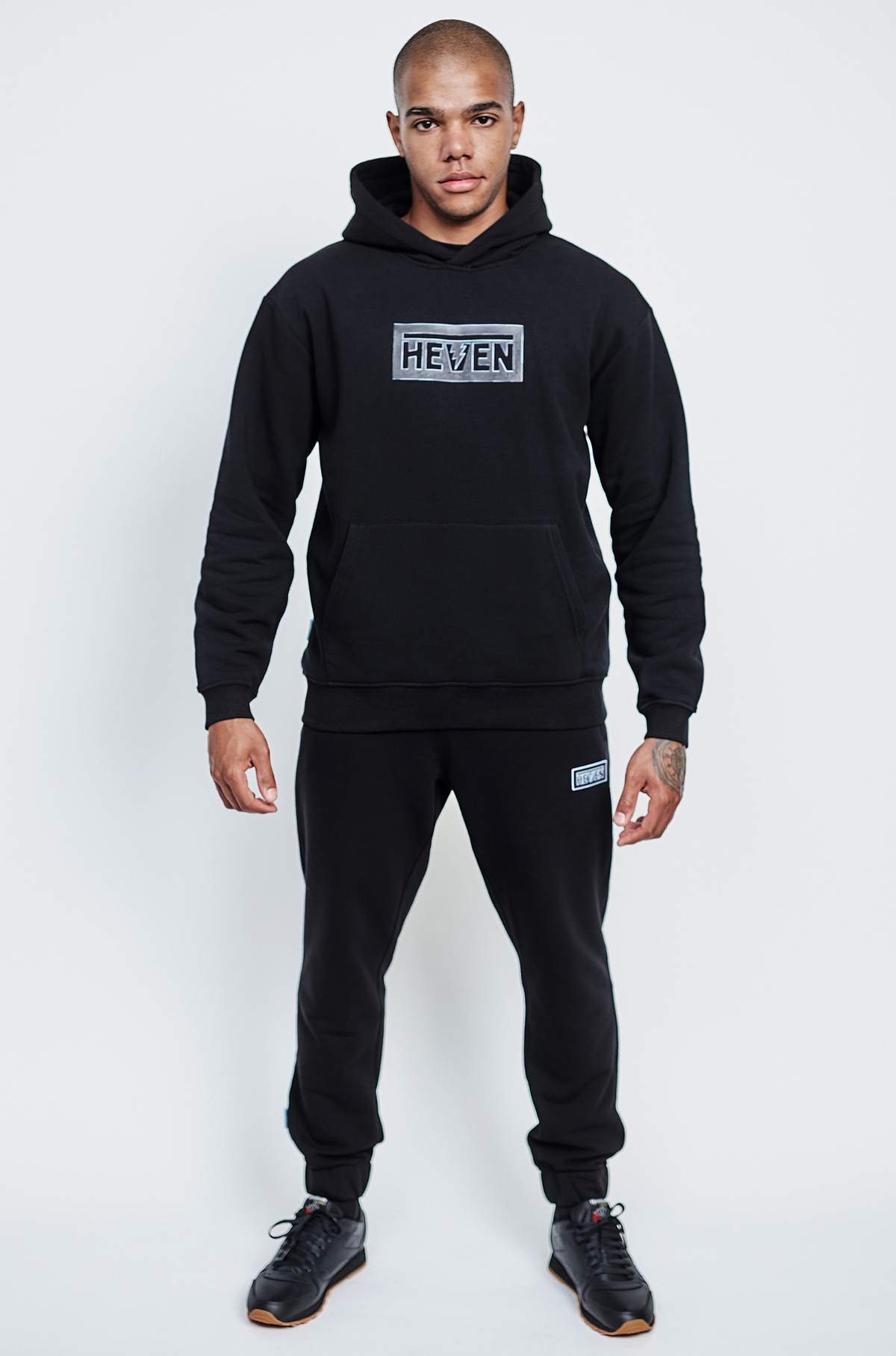 Heven Night  Sweatpants  Black/ Light Blue