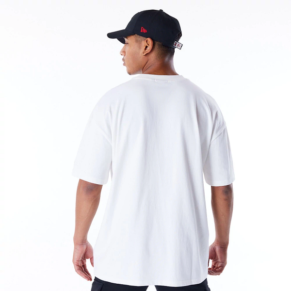 New Era Graphic Drop Shoulder Tee Chicago Bulls White/Black - Soulsideshop
