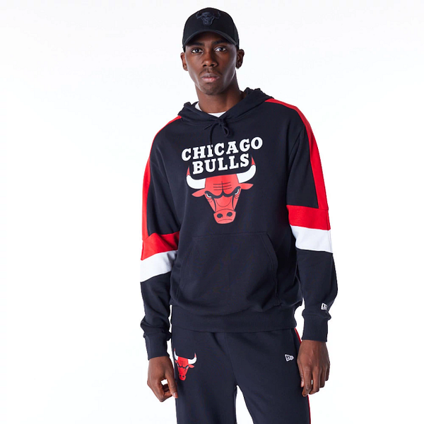 New Era Colour Block Oversize Hoodie Chicago Bulls Black/Red - Soulsideshop