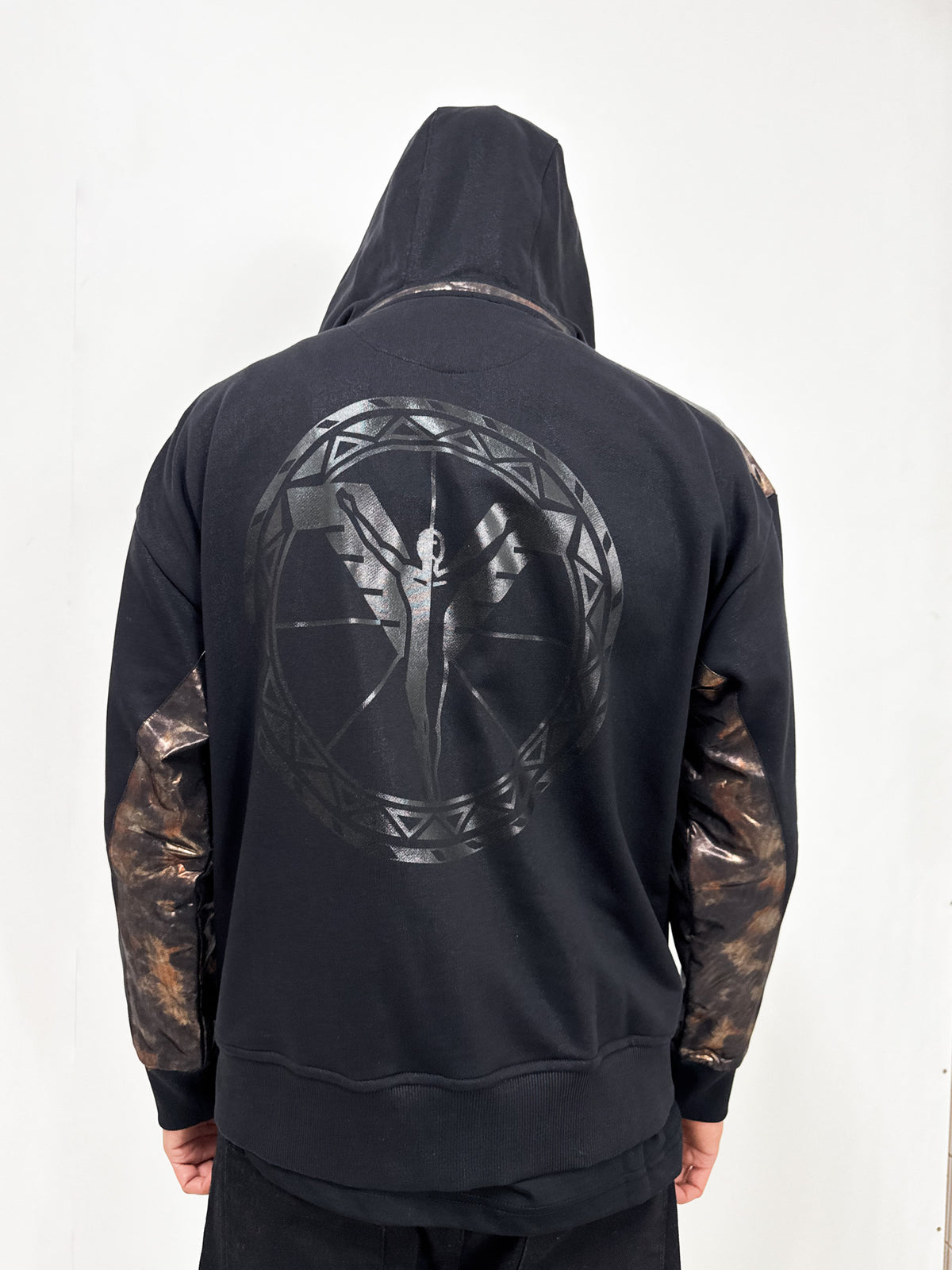 Carlo Colucci Zip Hoodie Mit Permut Details Black - Soulsideshop