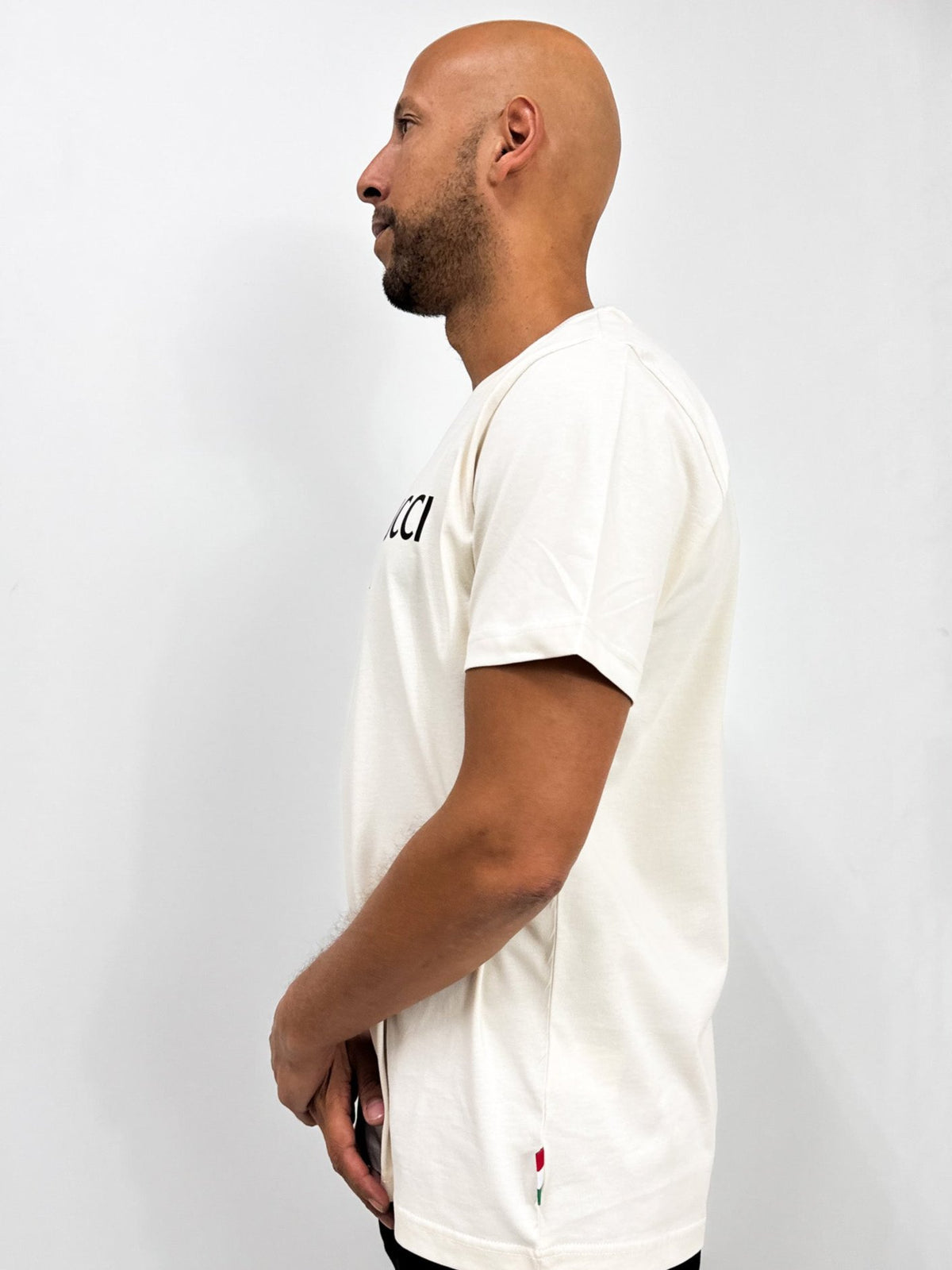 Carlo Colucci Basic T-Shirt mit Logoprint Beige - Soulsideshop