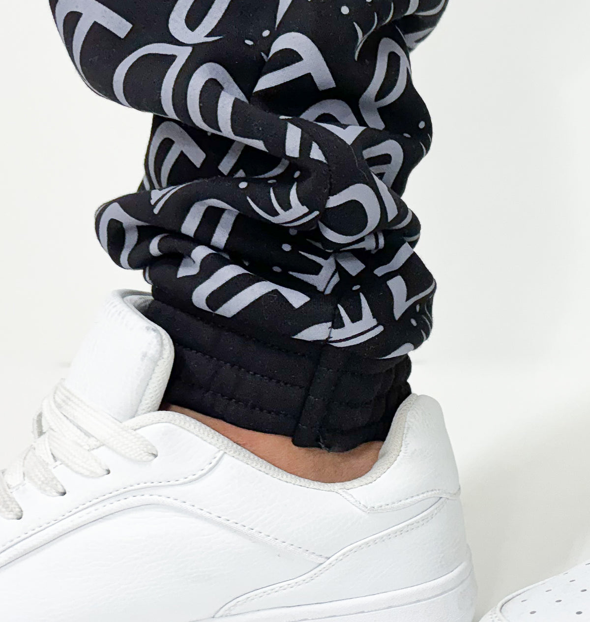 Dada Supreme All Over Sweatpants Black - Soulsideshop