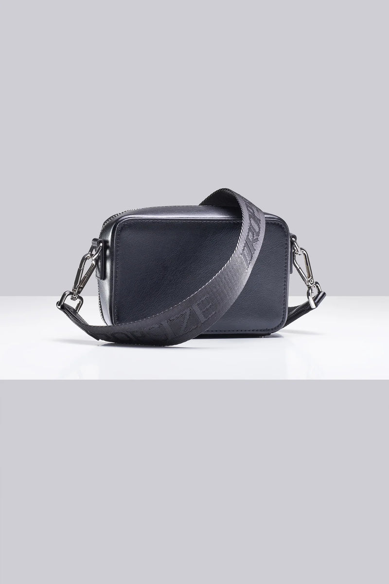 Dropsize Essentials Shoulder Bag Small Black