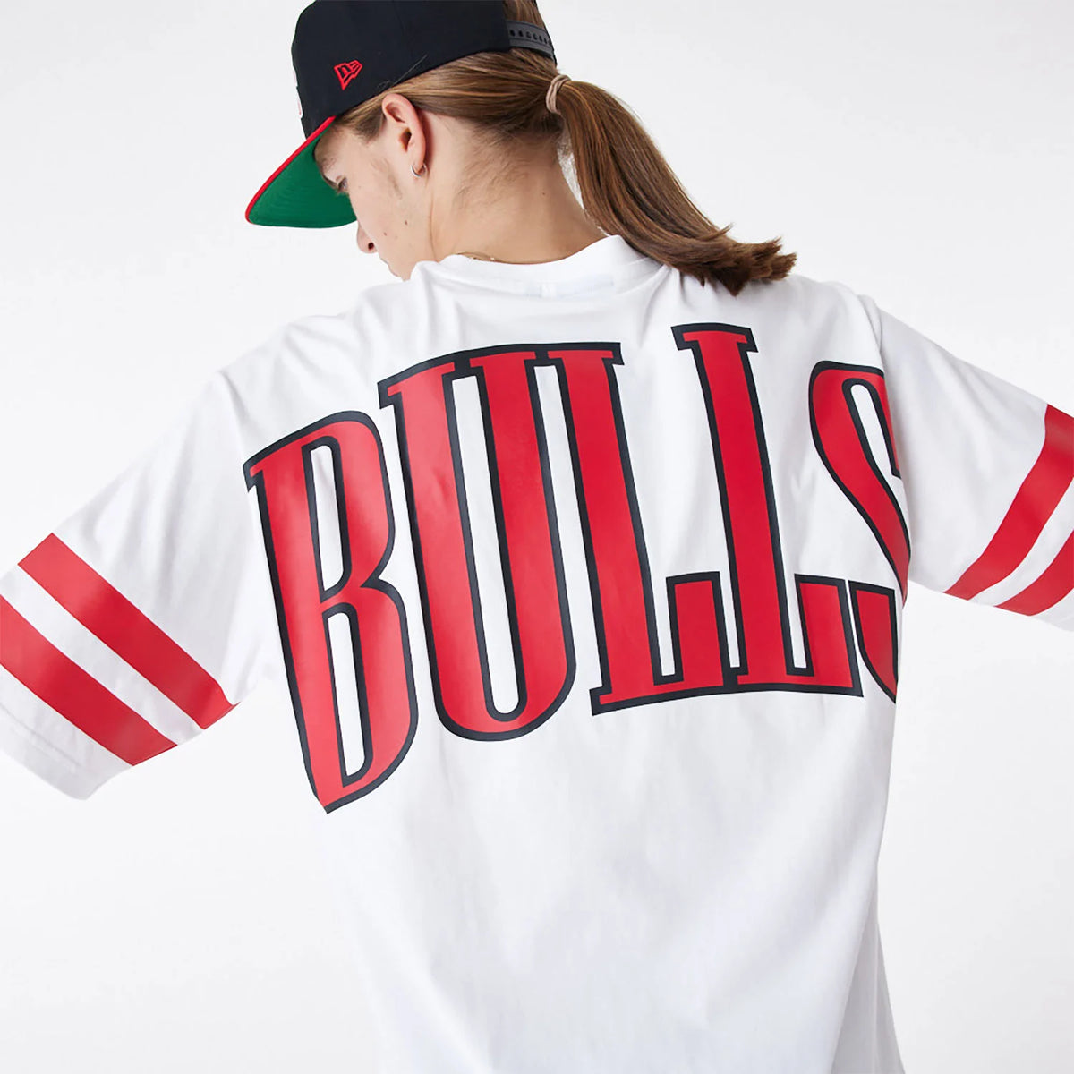 New Era Chicago Bulls NBA Arch Graphic Oversized T-Shirt White