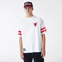 New Era Chicago Bulls NBA Arch Graphic Oversized T-Shirt White