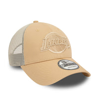 New Era LA Lakers NBA 9FORTY Trucker Cap Beige - Soulsideshop