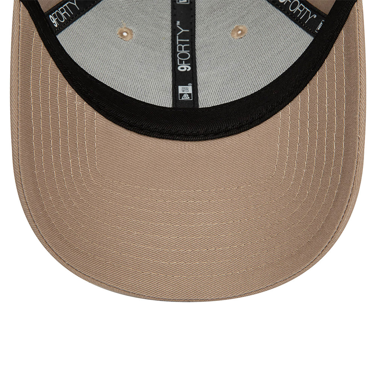 New Era New York Yankees League Essential 9FORTY Verstellbare Cap Beige