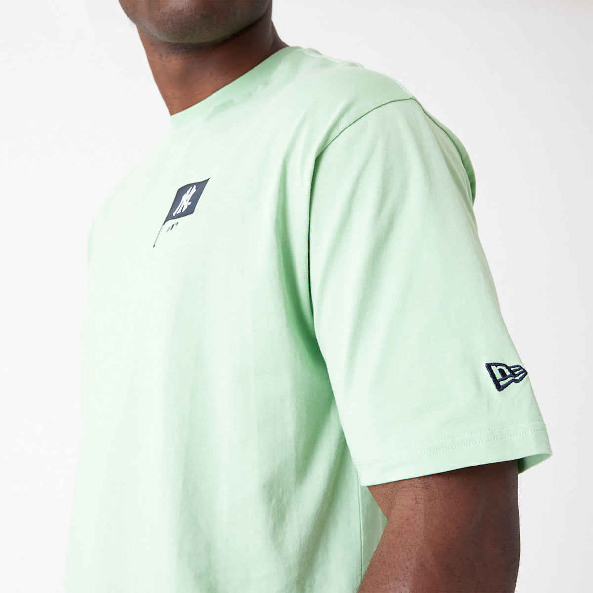 New Era New York Yankees MLB Burger Graphic Oversized T-Shirt Light Green - Soulsideshop