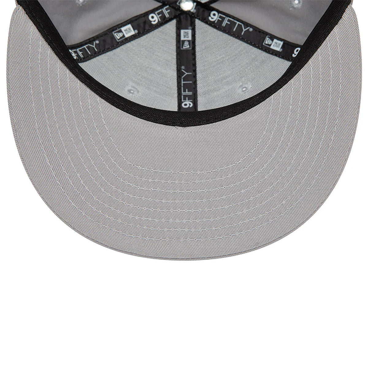 New Era New York Yankees MLB Outline 9FIFTY Snapback Cap Grey
