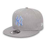 New Era New York Yankees MLB Outline 9FIFTY Snapback Cap Grey