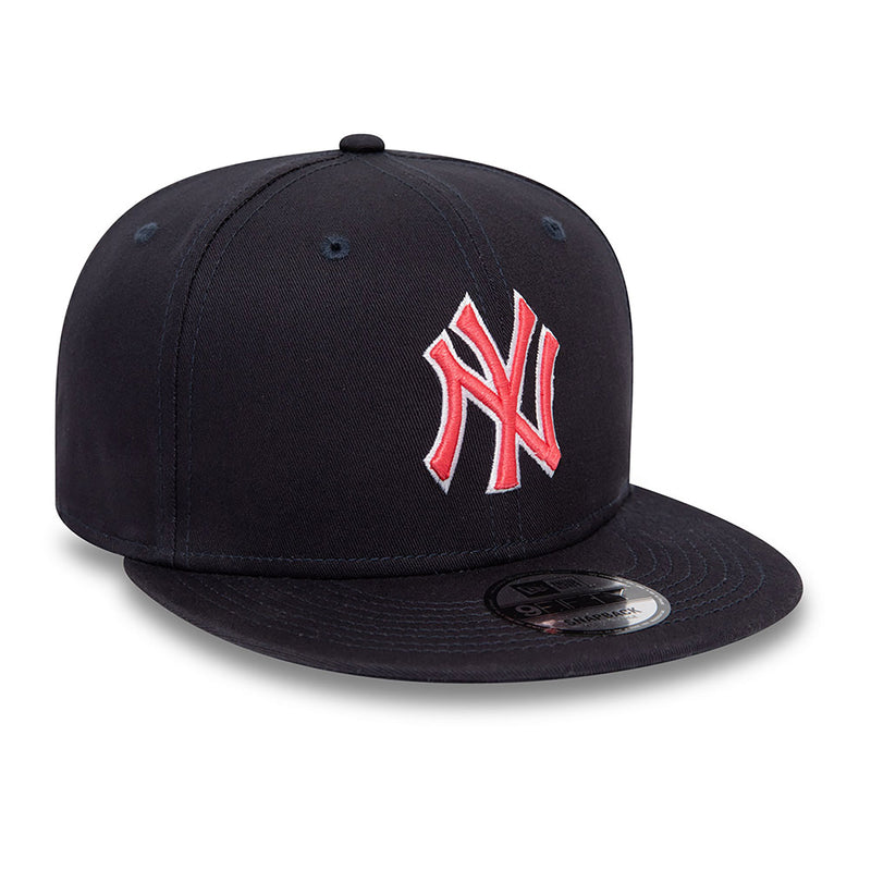 New Era New York Yankees MLB Outline 9FIFTY Snapback Cap Black