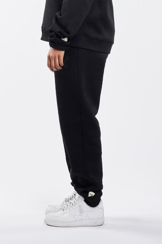 Chamakam Cozy Sweatpants Black