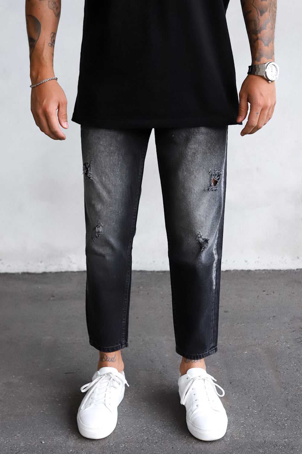 2Y Destroyed Relaxed Denim Jeans Washed Black