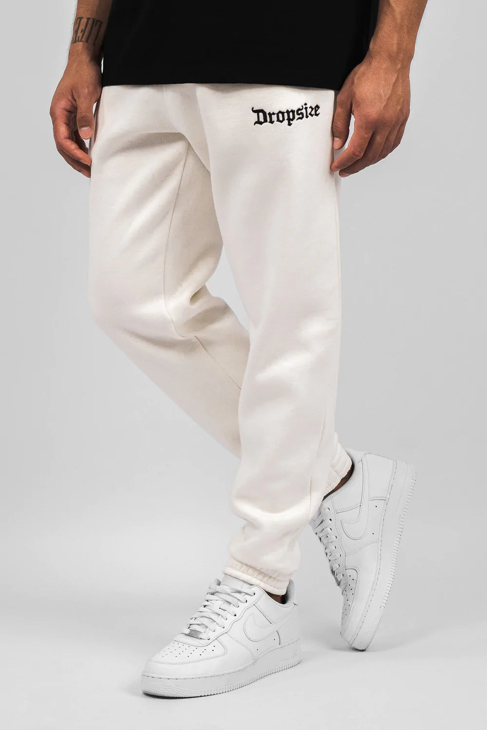 Dropsize Embo V2 Jogger Cream White