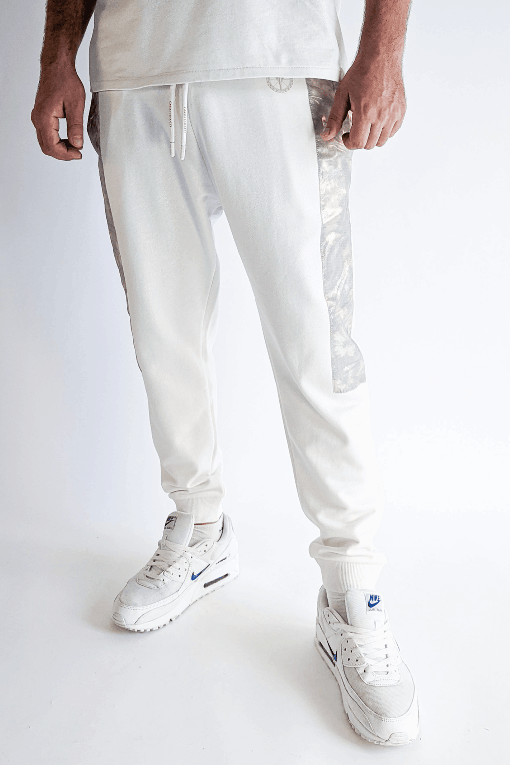 Carlo Colucci  Sweatpants Permut Detail White