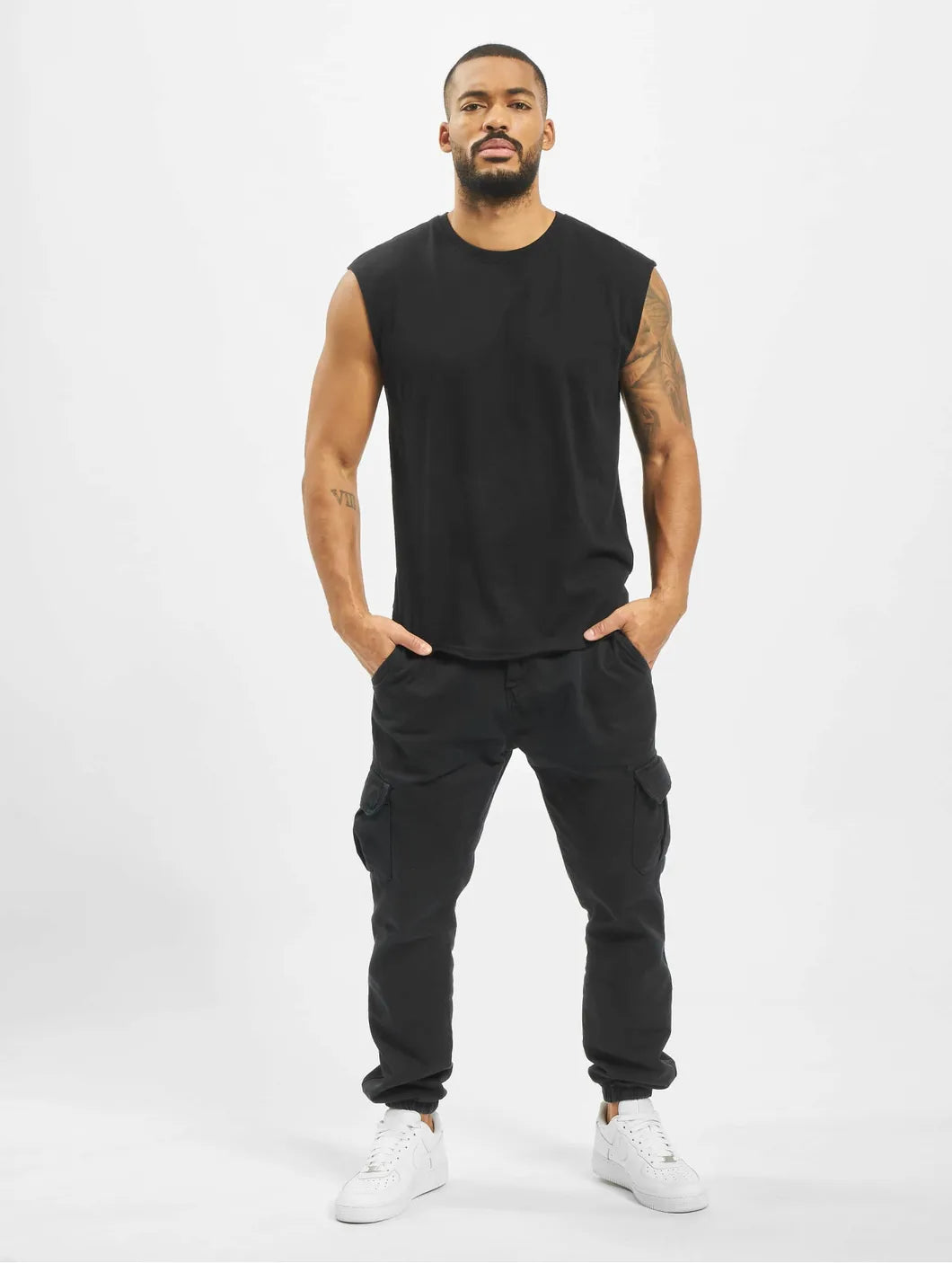 Urban Classics Open Edge Sleeveless T-Shirt Black