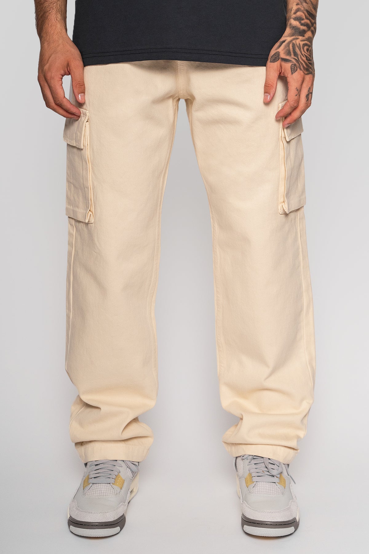 Dropsize V2 Cargo Jeans Single Pocket Beige Dropsize V2 Cargo Jeans Single Pocket Beige