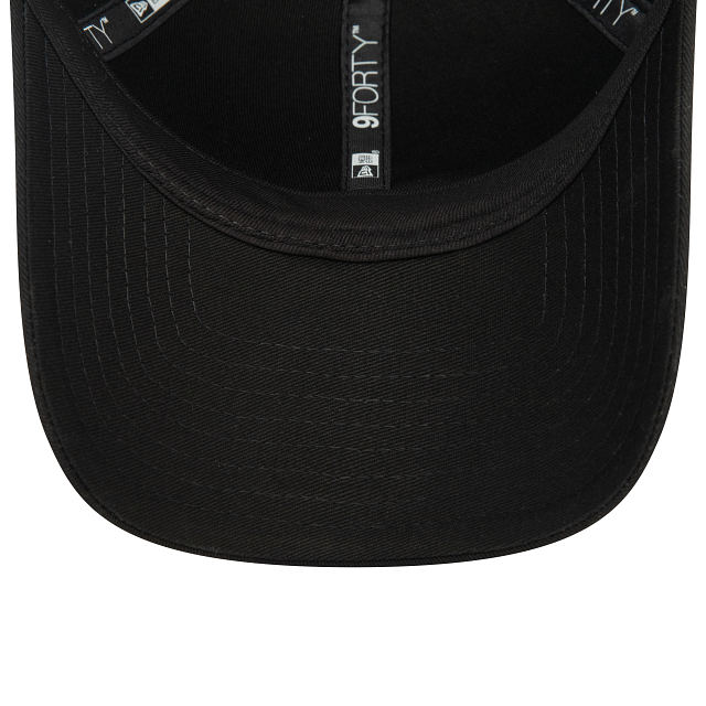 New Era Chicago Bulls Metallic Pin 9Forty Verstellbare Cap Black New Era Chicago Bulls Metallic Pin 9Forty Verstellbare Cap Black