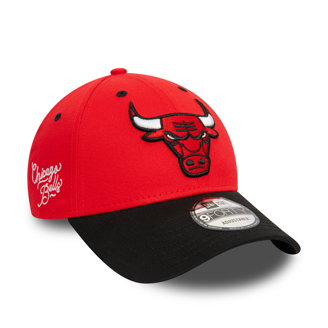 New Era Chicago Bulls Side Patch Cap 9FORTY Red/Black New Era Chicago Bulls Side Patch Cap 9FORTY Red/Black