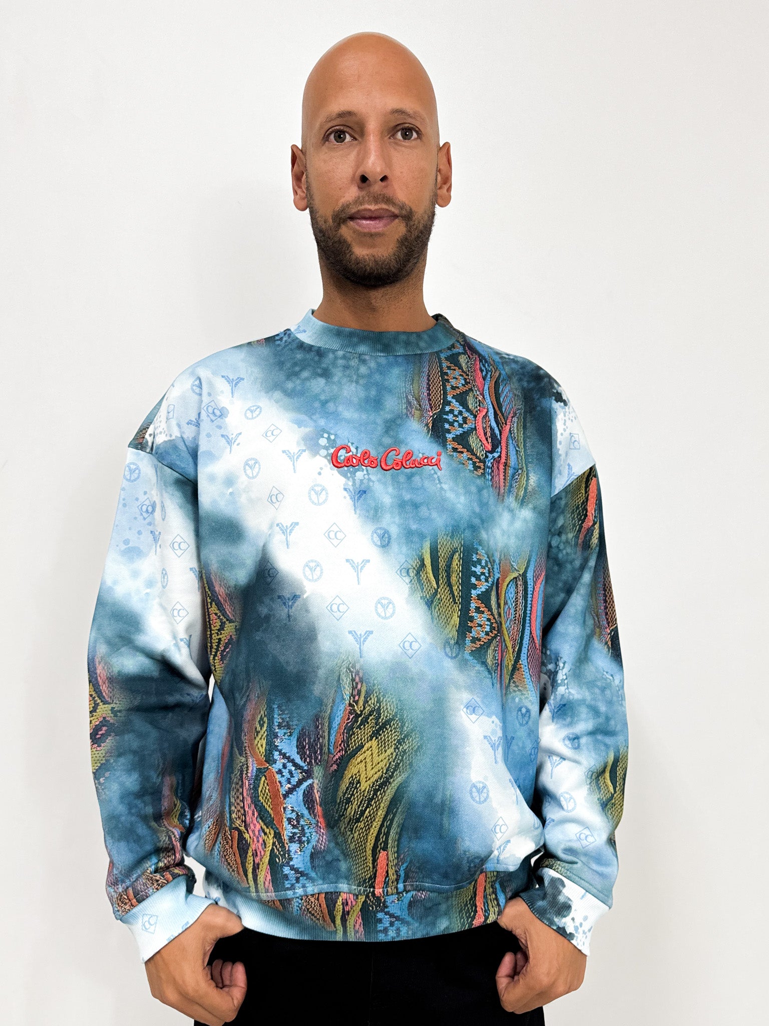 Carlo Colucci Sprayed Knit Oversize Sweatshirt Blue Carlo Colucci Sprayed Knit Oversize Sweatshirt Blue